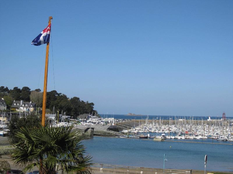Hotel Manoir Du Cunningham 3*